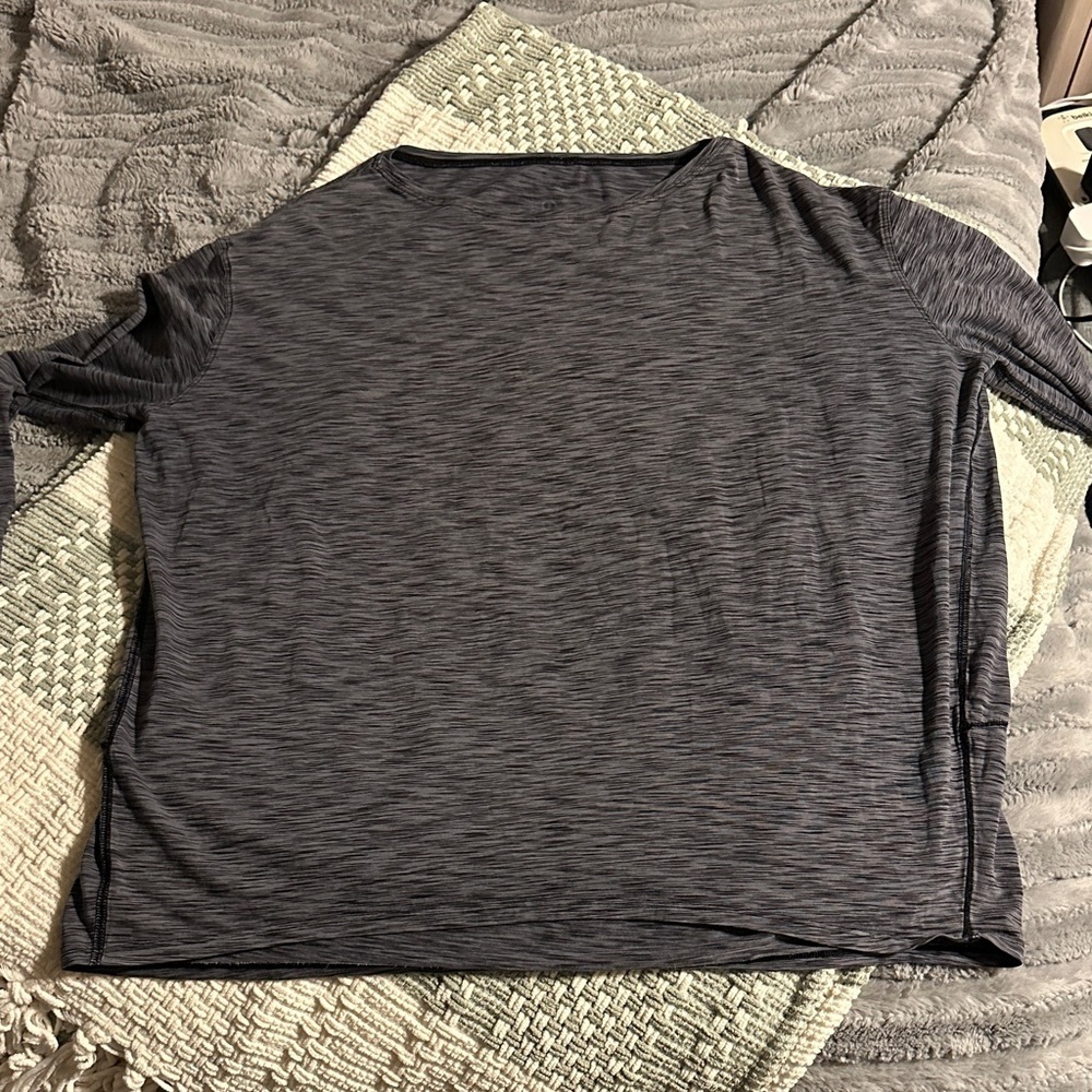 Women’s gray lululemon long sleeve